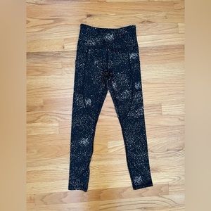 ZYIA Black Reflective Pocket Light N Tight Hi-Rise 7/8 24” Leggings